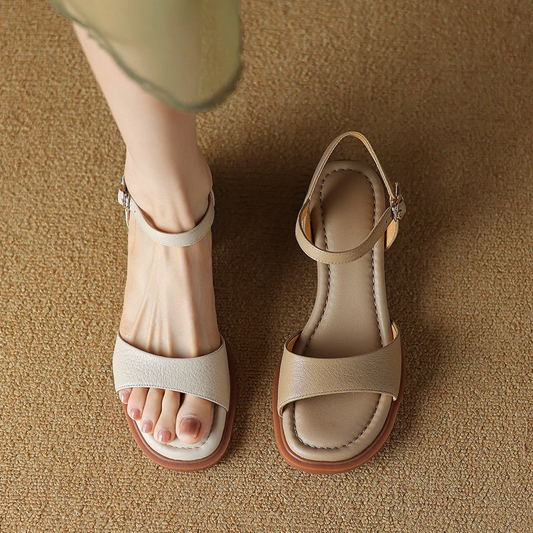超软小羊皮一字带凉鞋女2025新款夏季外穿绝美鱼嘴中跟踩屎感软底