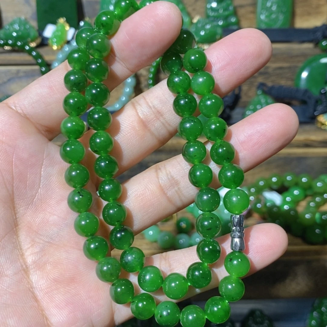 【闪购商品】和田玉未镶嵌吊坠(不含链)巴料菠菜绿妈妈链 8
