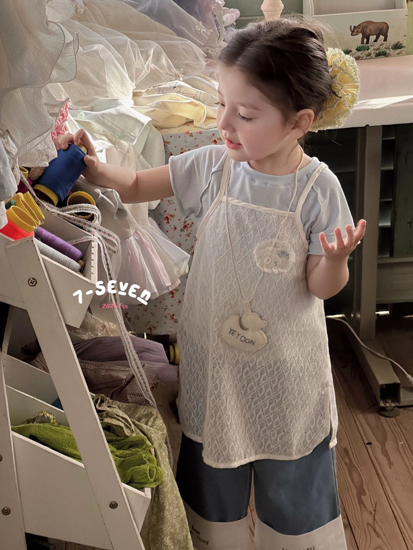 7+超乖森系韩版薄款两件套吊带裙搭超软牛仔裤女童