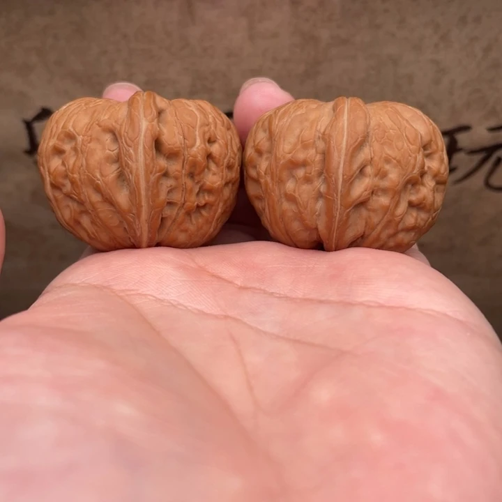 文玩核桃把件39元宝