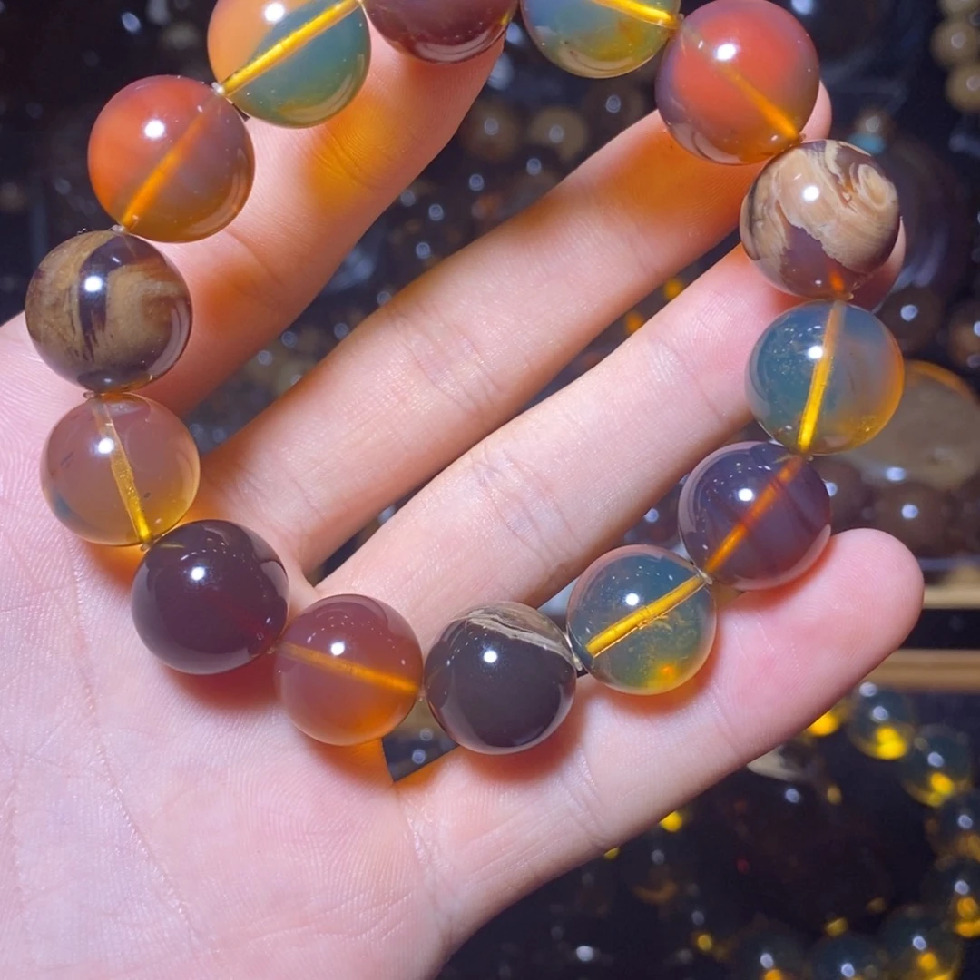 琥珀未镶嵌珠宝奇石