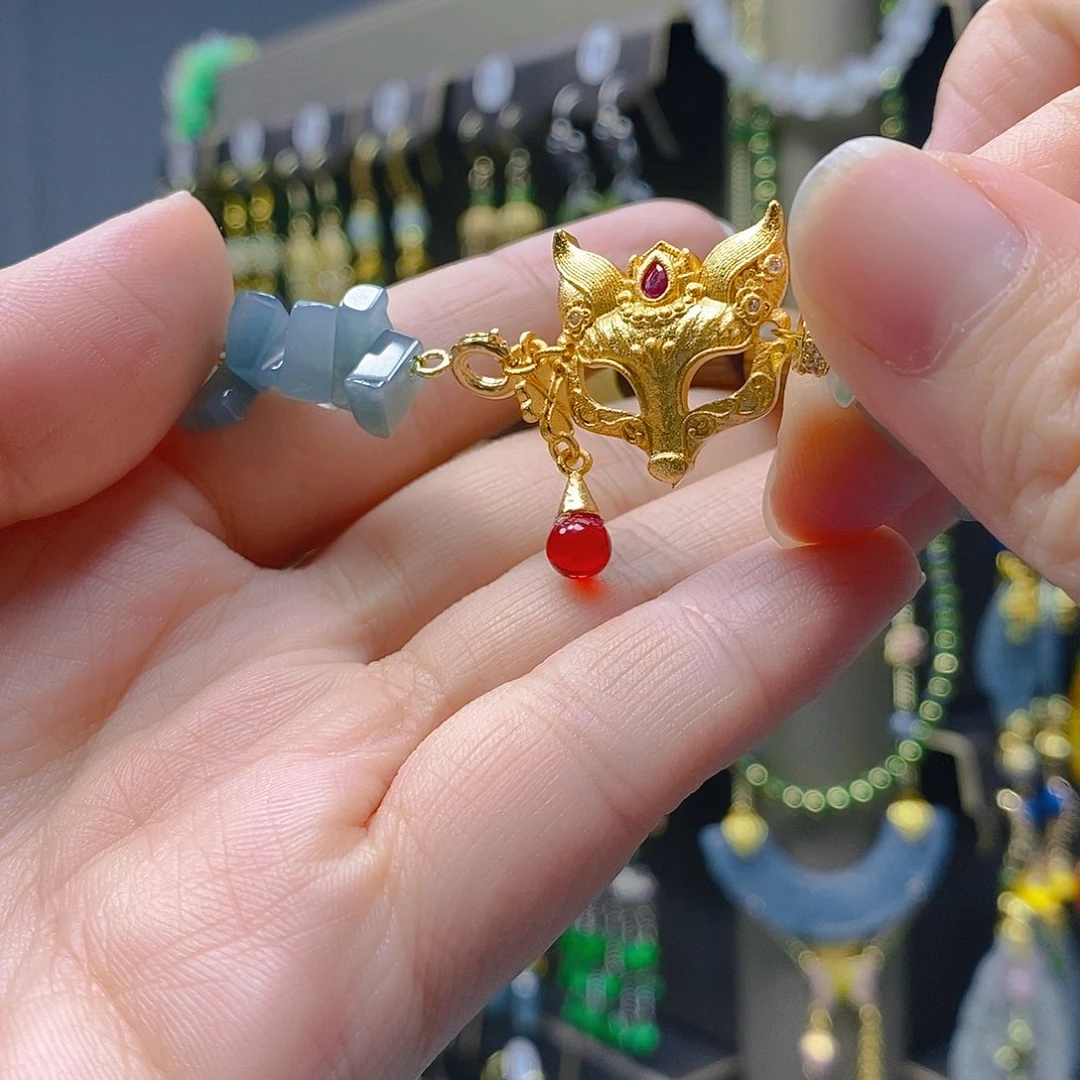 未镶嵌翡翠耳饰翡翠