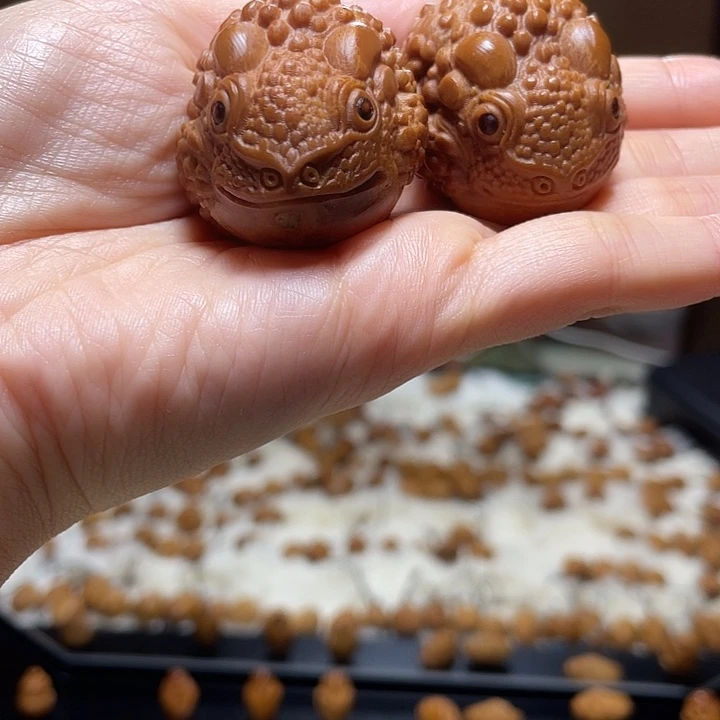 橄榄核吊坠橄榄 金蟾