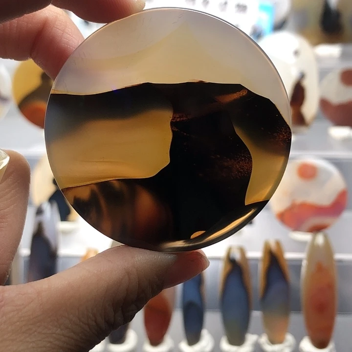 玛瑙/玉髓未镶嵌珠宝半成品120