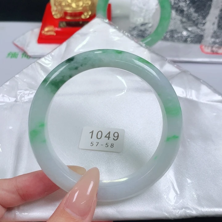 未镶嵌手镯翡翠编号1049
