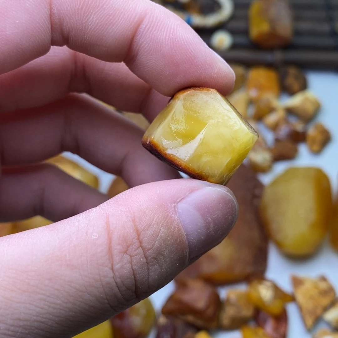 *****定制琥珀天然蜜蜡