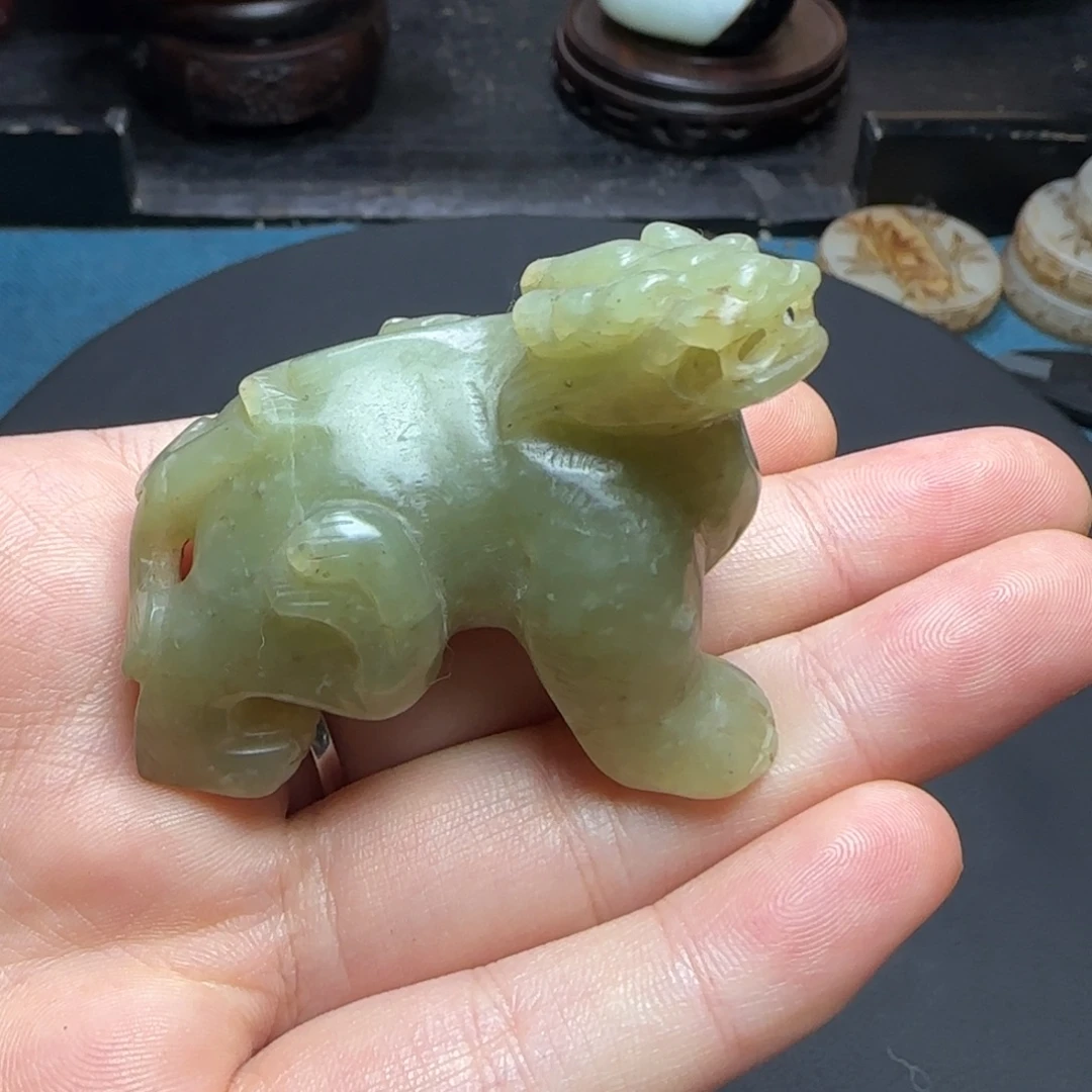 和田玉（糖玉）未镶嵌挂件