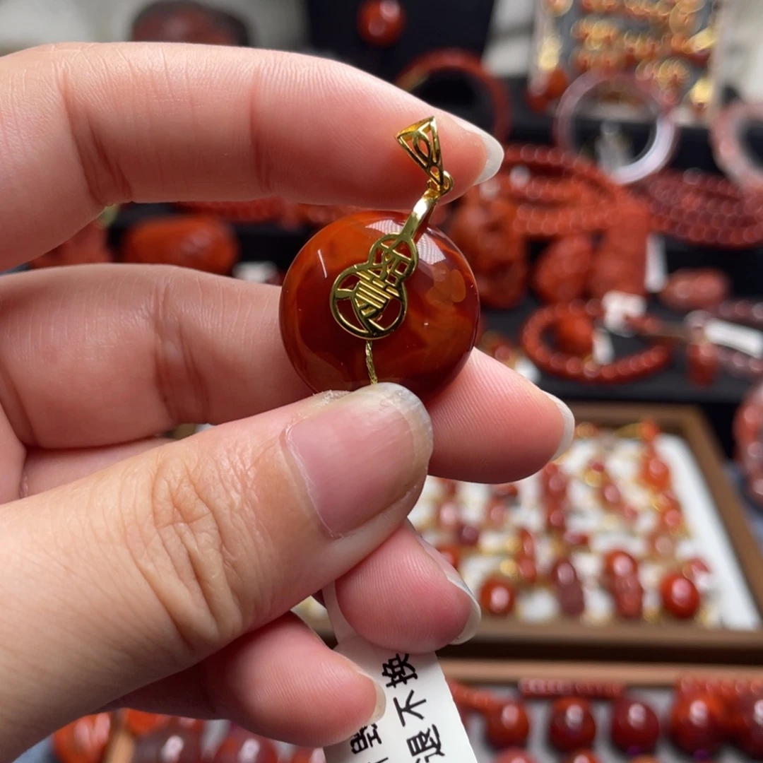 南红玛瑙未镶嵌如意平安扣吊坠