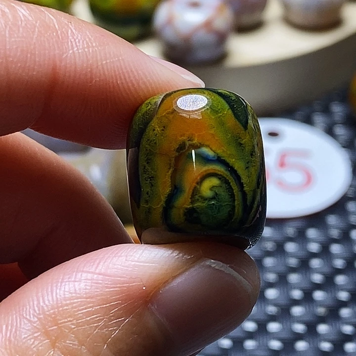 北***狼玛瑙/玉髓未镶嵌颈饰