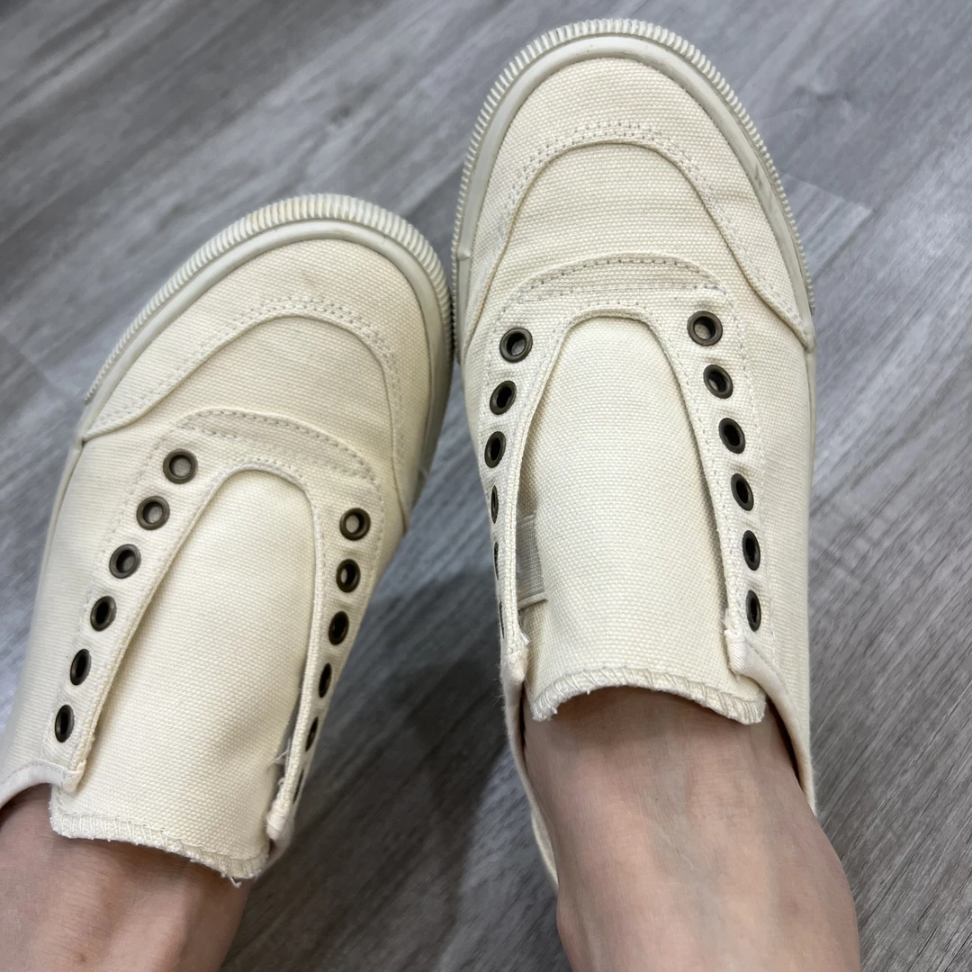 日系本女潮一脚蹬小众设计感奶油小白鞋复古做旧松紧懒人帆布鞋