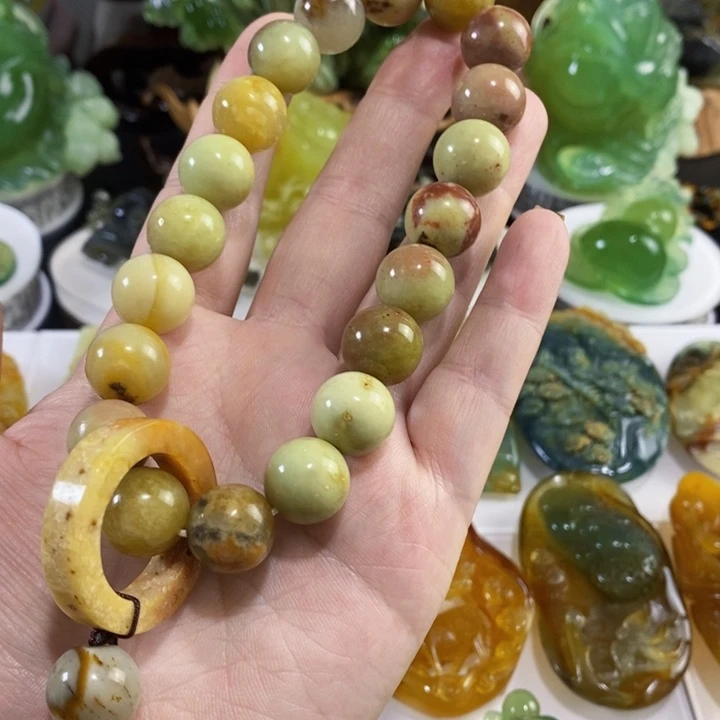 未镶嵌岫玉手持手持