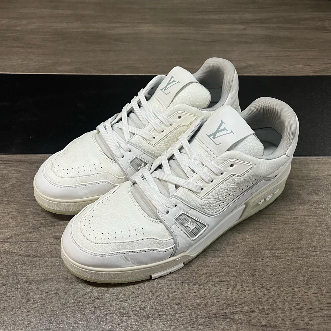 95新 LouisVuitton/路易威登 LV trainer白水泥 41.5码 f1301