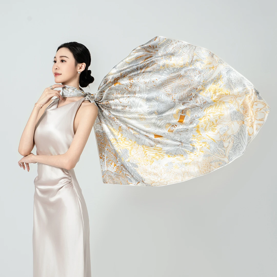 达芬奇密码白金福宝时尚优雅素绉缎气质高档真丝100%桑蚕丝丝巾