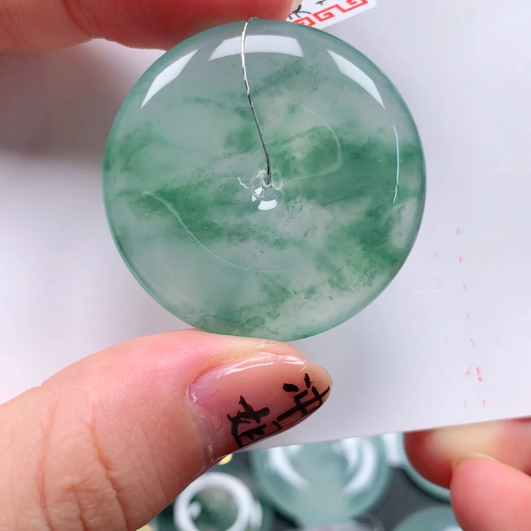 颈饰未镶嵌翡翠六**運天然翡翠