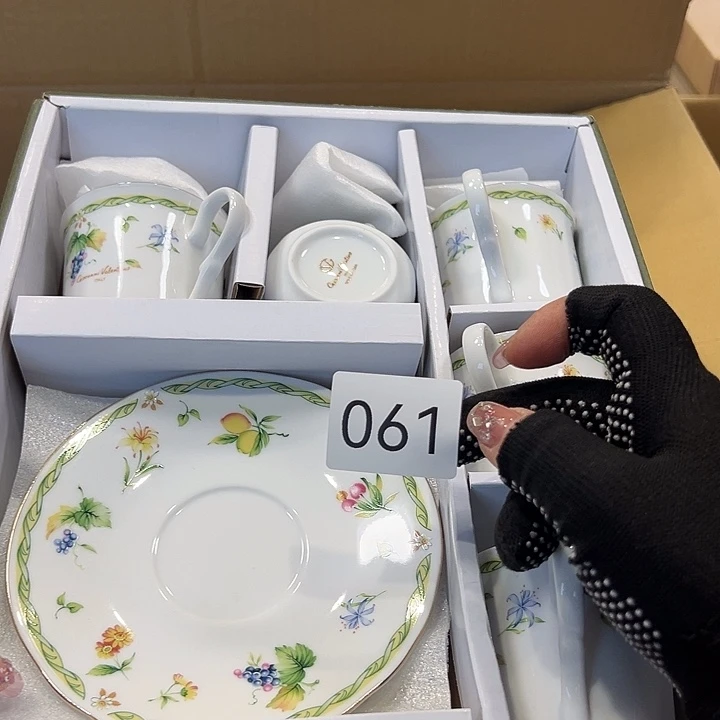 茶盏我的小可爱们都好