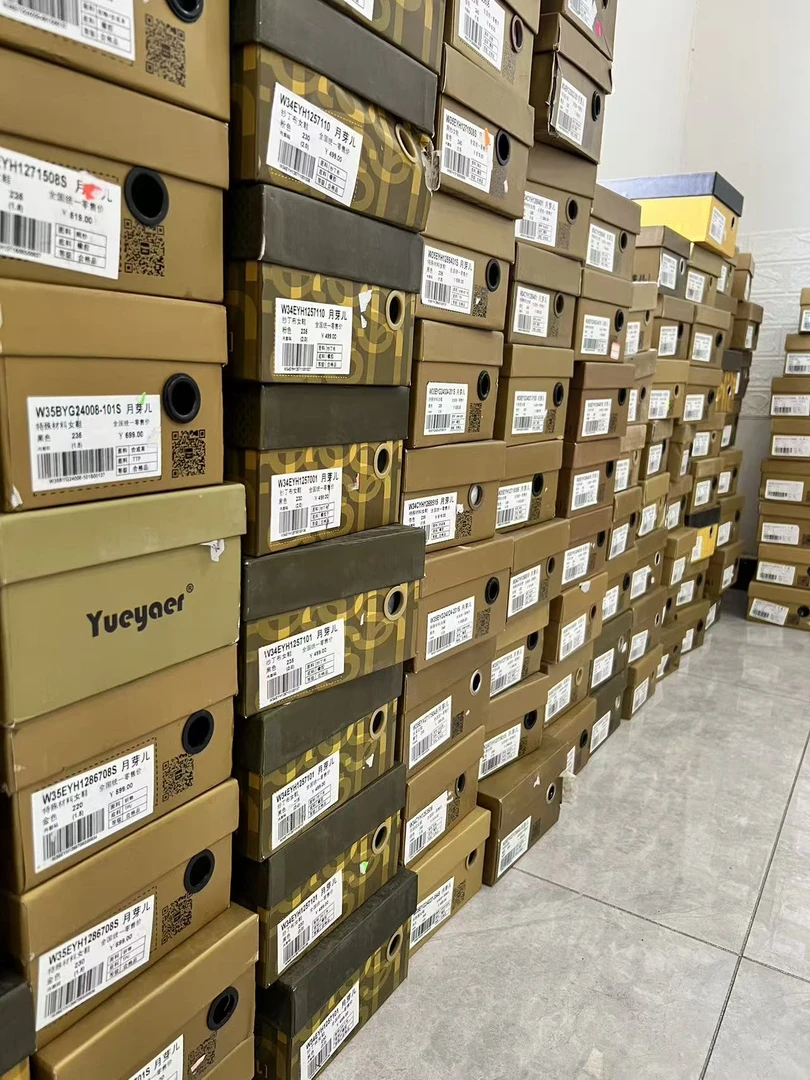 D601-800号孤品女鞋链接-听主播提示下单（代）