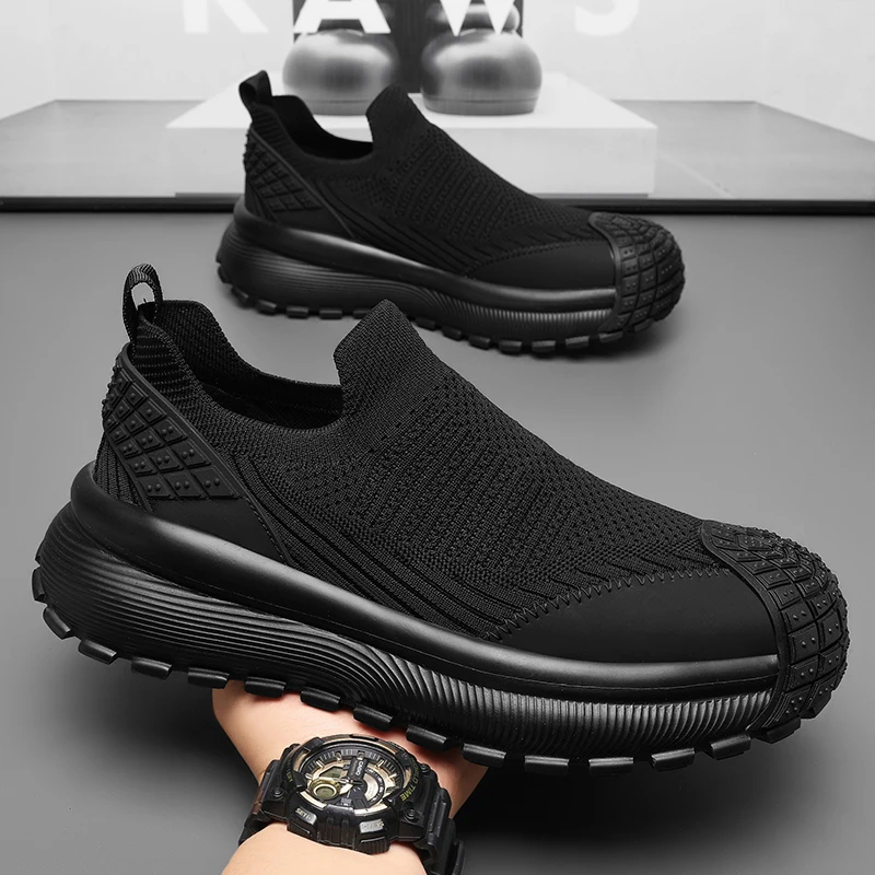 男鞋秋季新款透气飞织网面鞋男士一脚蹬户外休闲运动黑色软底潮鞋