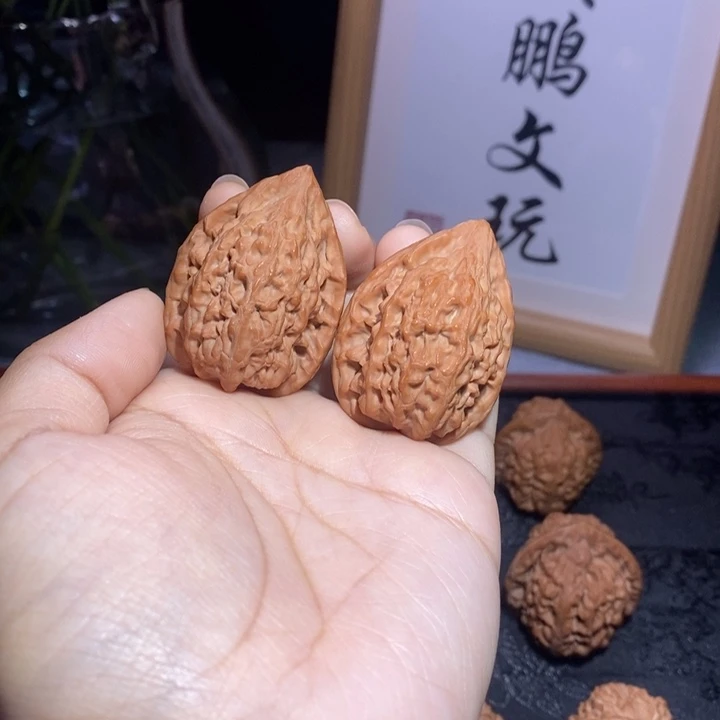 文玩核桃吊坠原树长治官帽