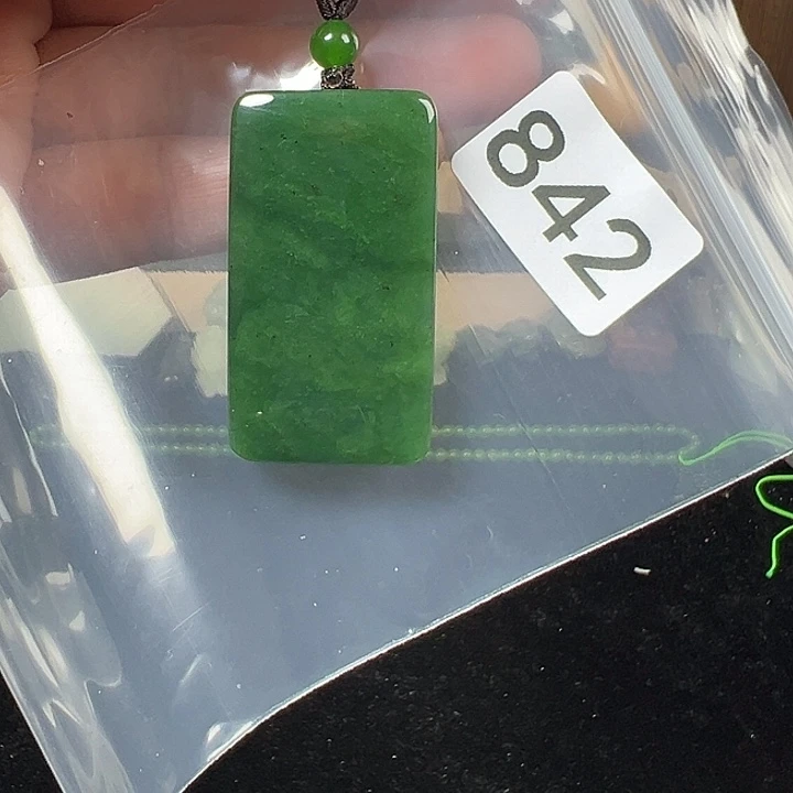 和田玉（碧玉）未镶嵌颈饰