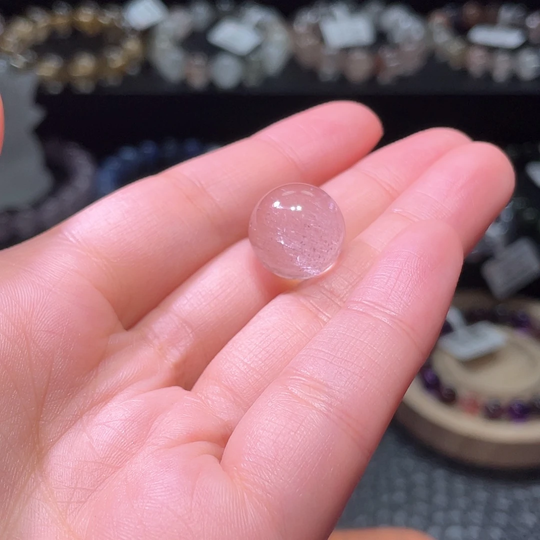 水晶单珠未镶嵌团****?单珠，不退换