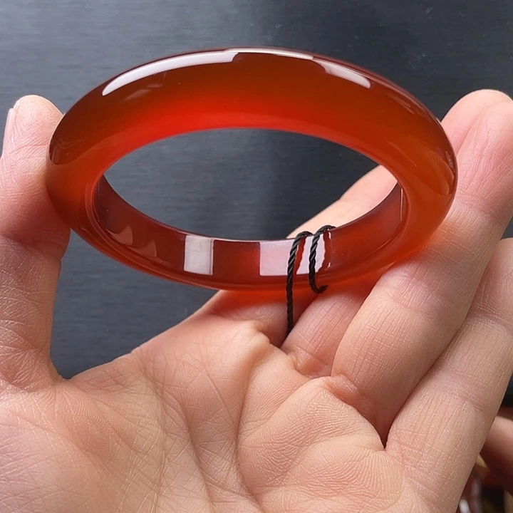 玛瑙/玉髓未镶嵌手镯53圈口