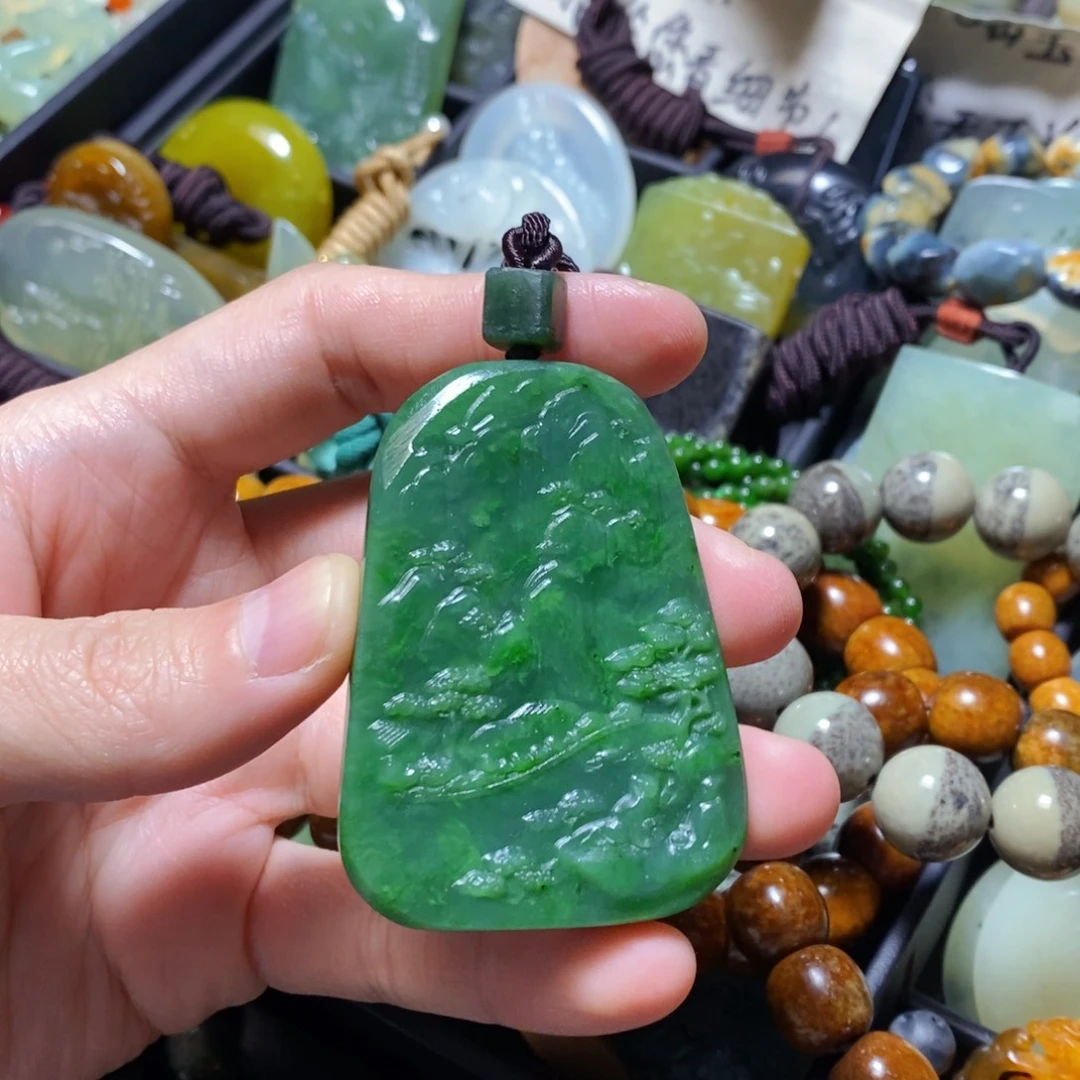 和田玉（碧玉）未镶嵌颈饰