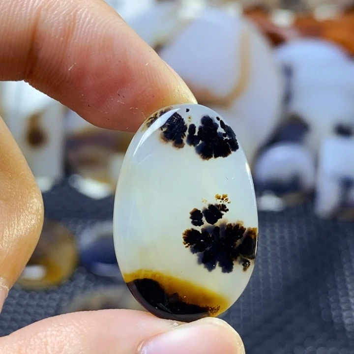 玛瑙/玉髓未镶嵌珠宝半成品