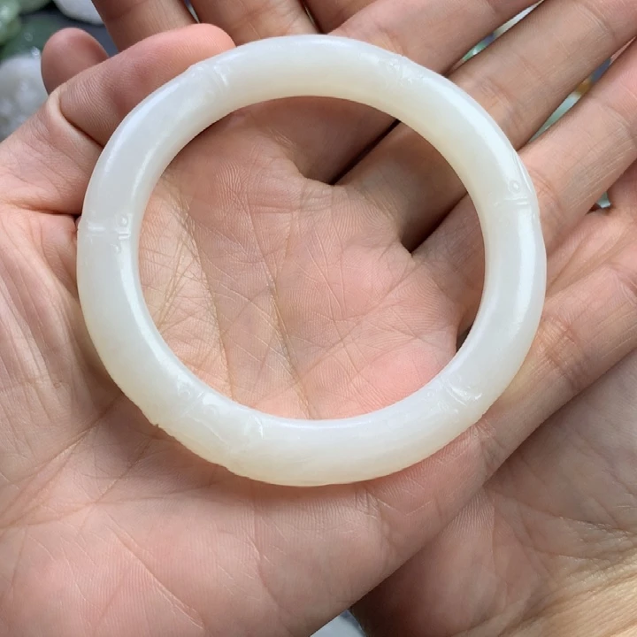 F***@和田玉未镶嵌颈饰