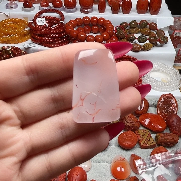 初***心南红玛瑙未镶嵌手链