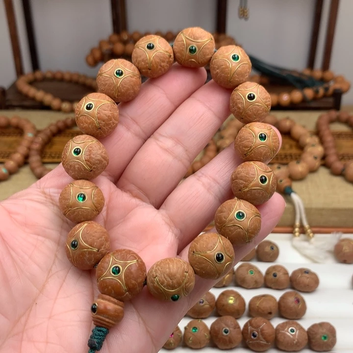 凤眼菩提吊坠手串