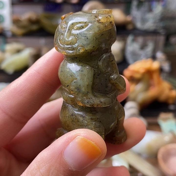 和田玉（糖玉）未镶嵌颈饰