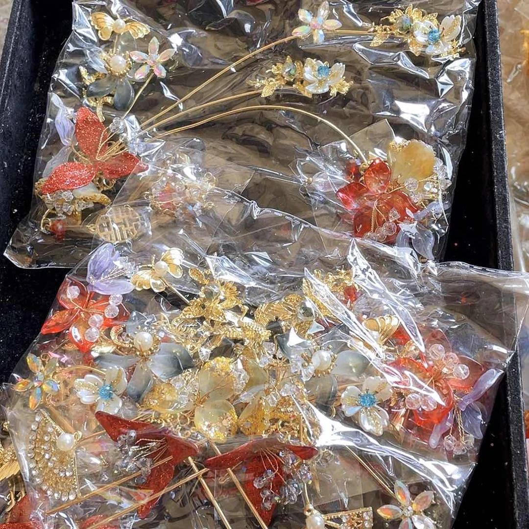 混合材质新娘头饰不退换不售后默认瑕疵