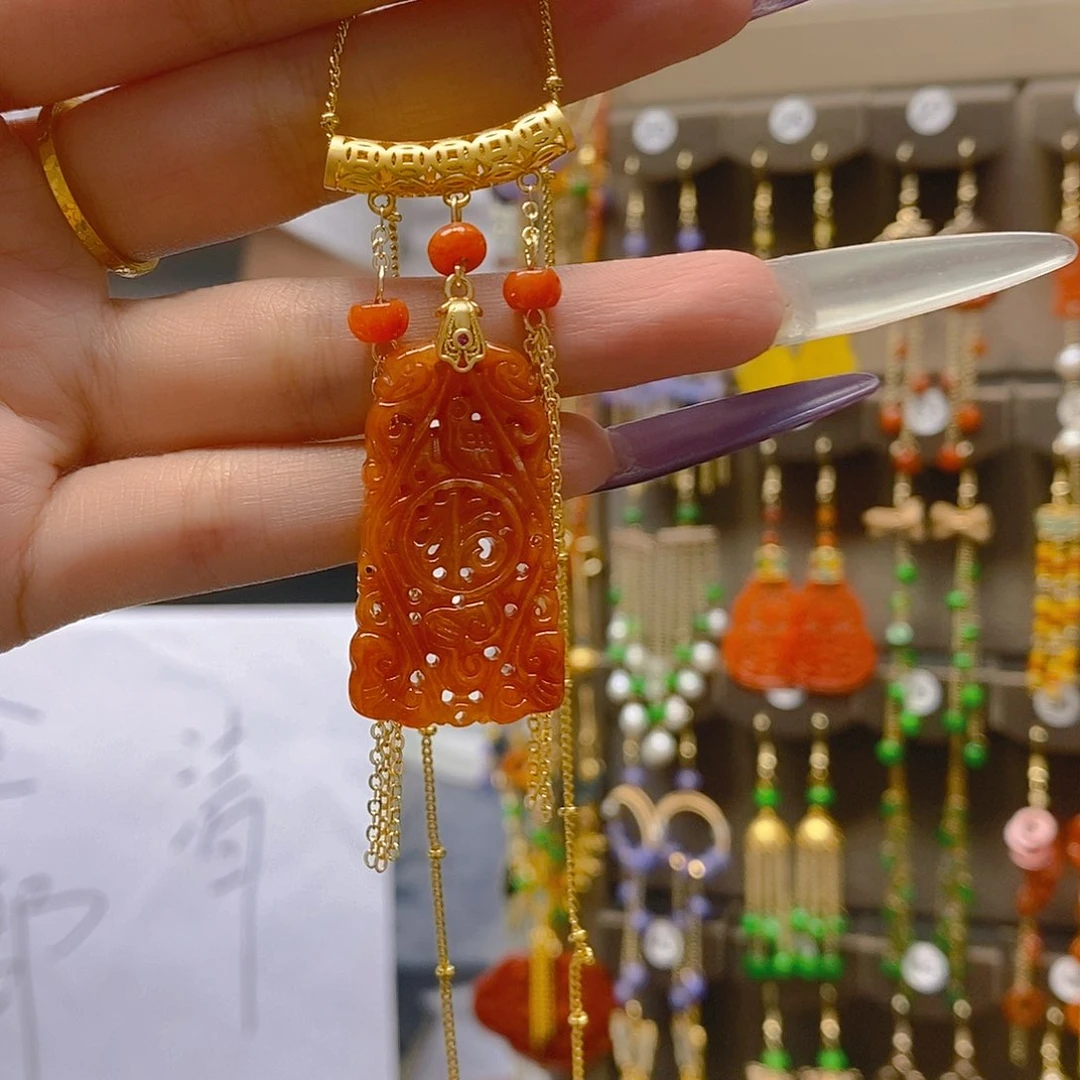 翡翠合金耳饰翡翠