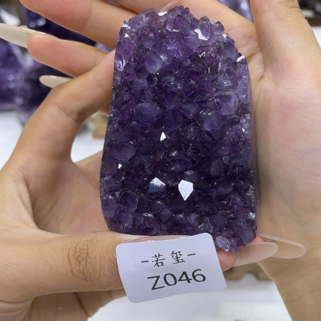 乌拉圭紫水晶摆件z046