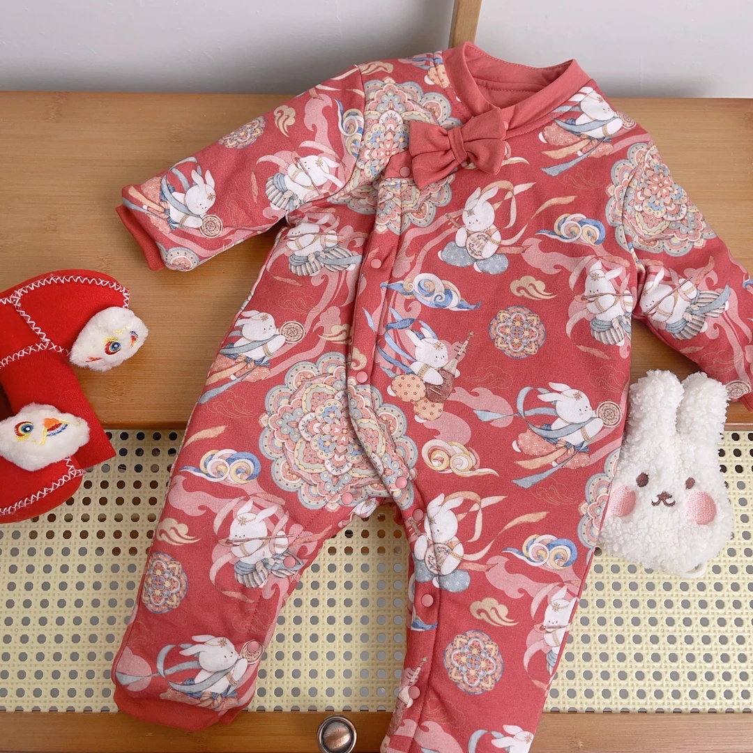 婴幼儿哈衣爬服秋冬夹棉连体衣中国风女宝宝汉服爬服