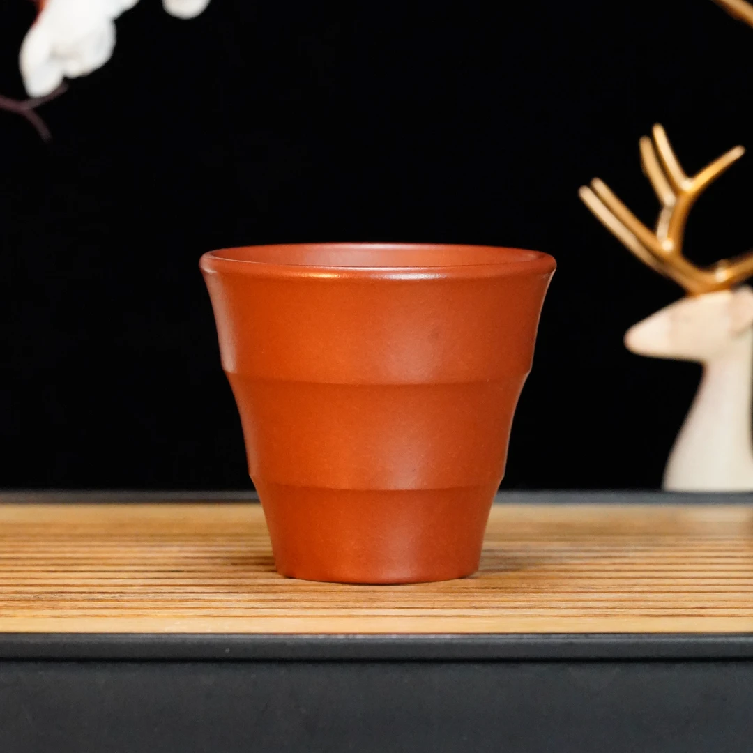 GS15-084  宜兴手工紫砂   光素红泥主人杯