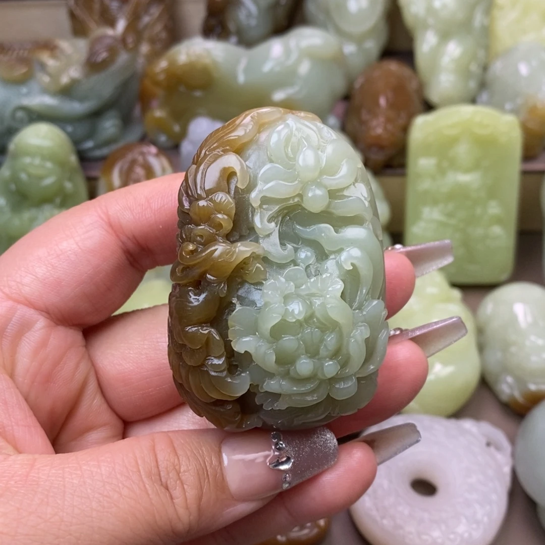 W***丶和田玉未镶嵌把件