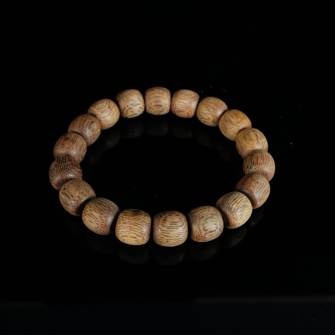 B4622 文莱金丝软油老料沉香鼓珠 1.15x1.11cm  9.8g