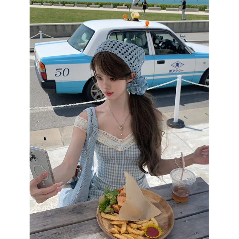 Acaine芝芝莓莓/中长款v领收腰格子吊带连衣裙女夏季法式气质裙子