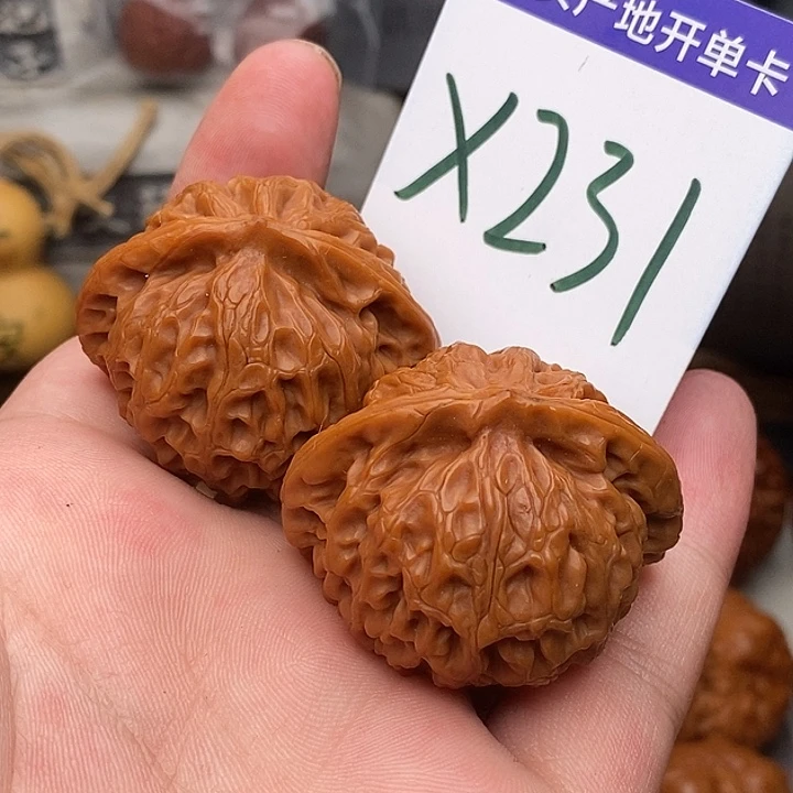 桃核吊坠宫灯边41