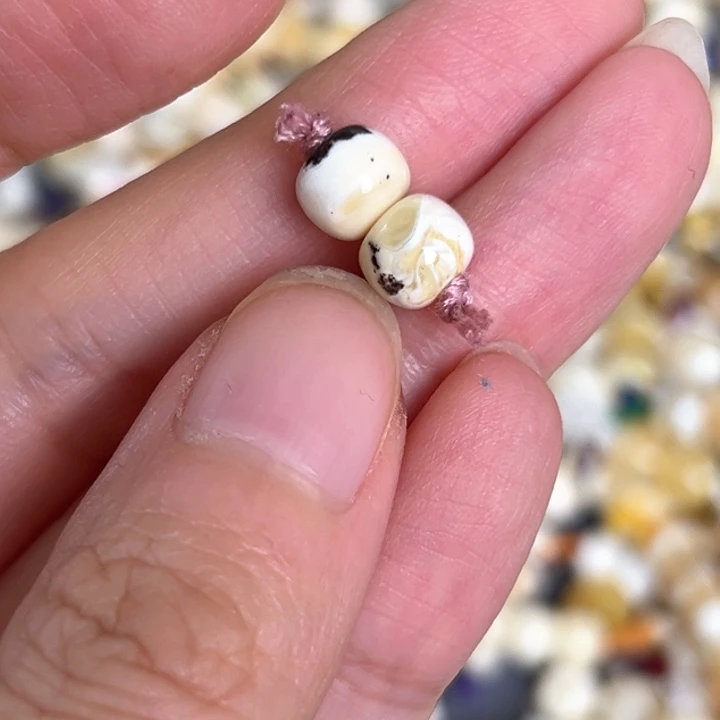 未镶嵌蜜蜡裸石7mm一对