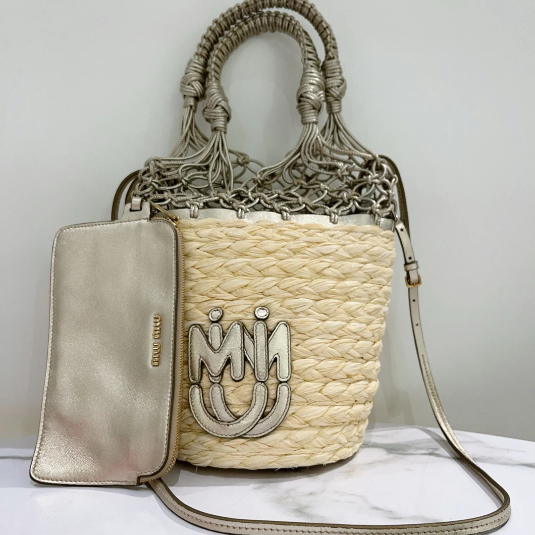 95新 MIU MIU/缪缪 秀款 编织 字母包 1342 1541
