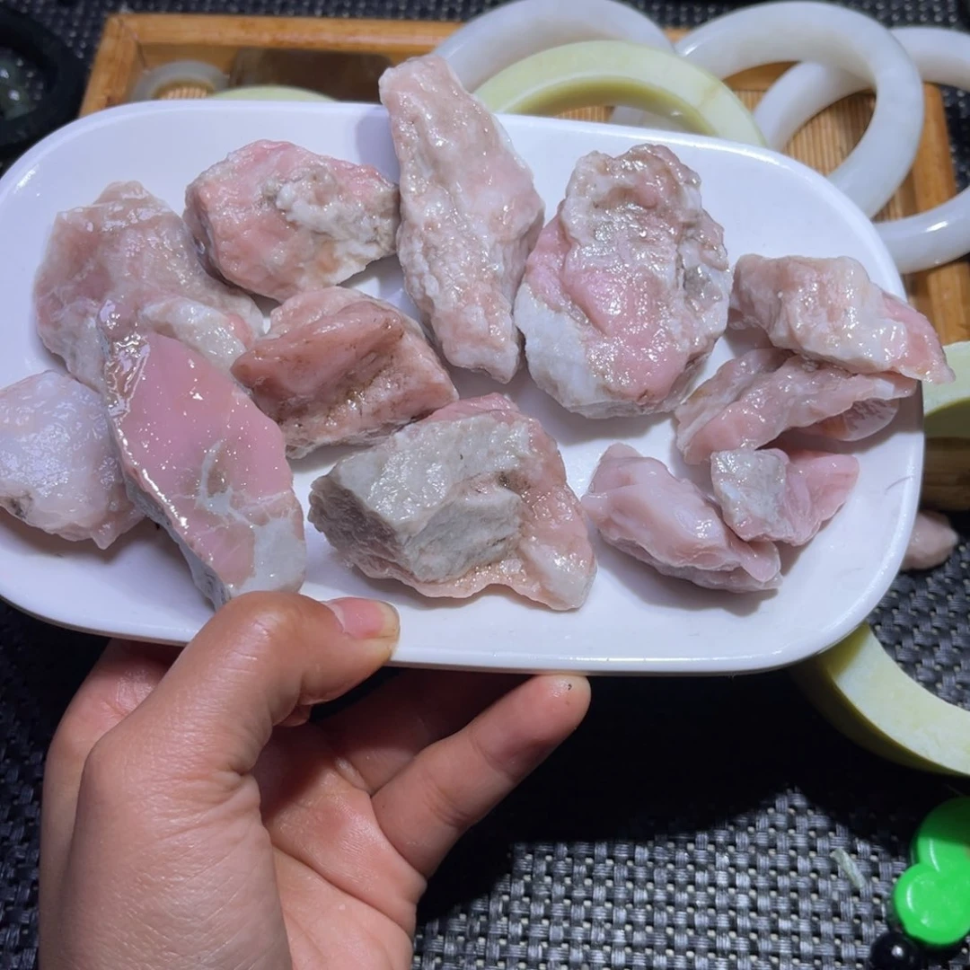 未镶嵌和田玉车挂