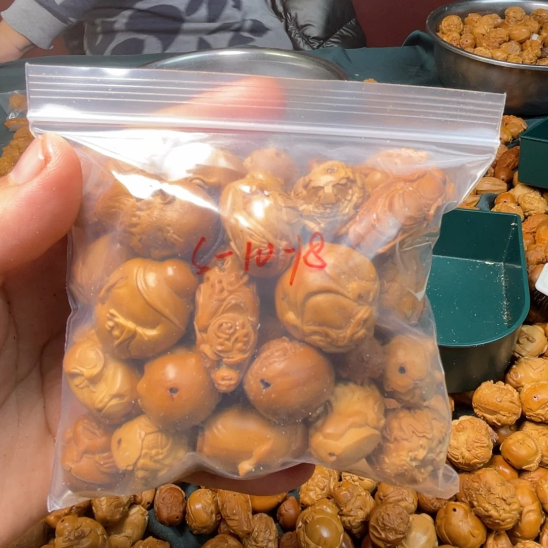 橄榄核吊坠橄榄核