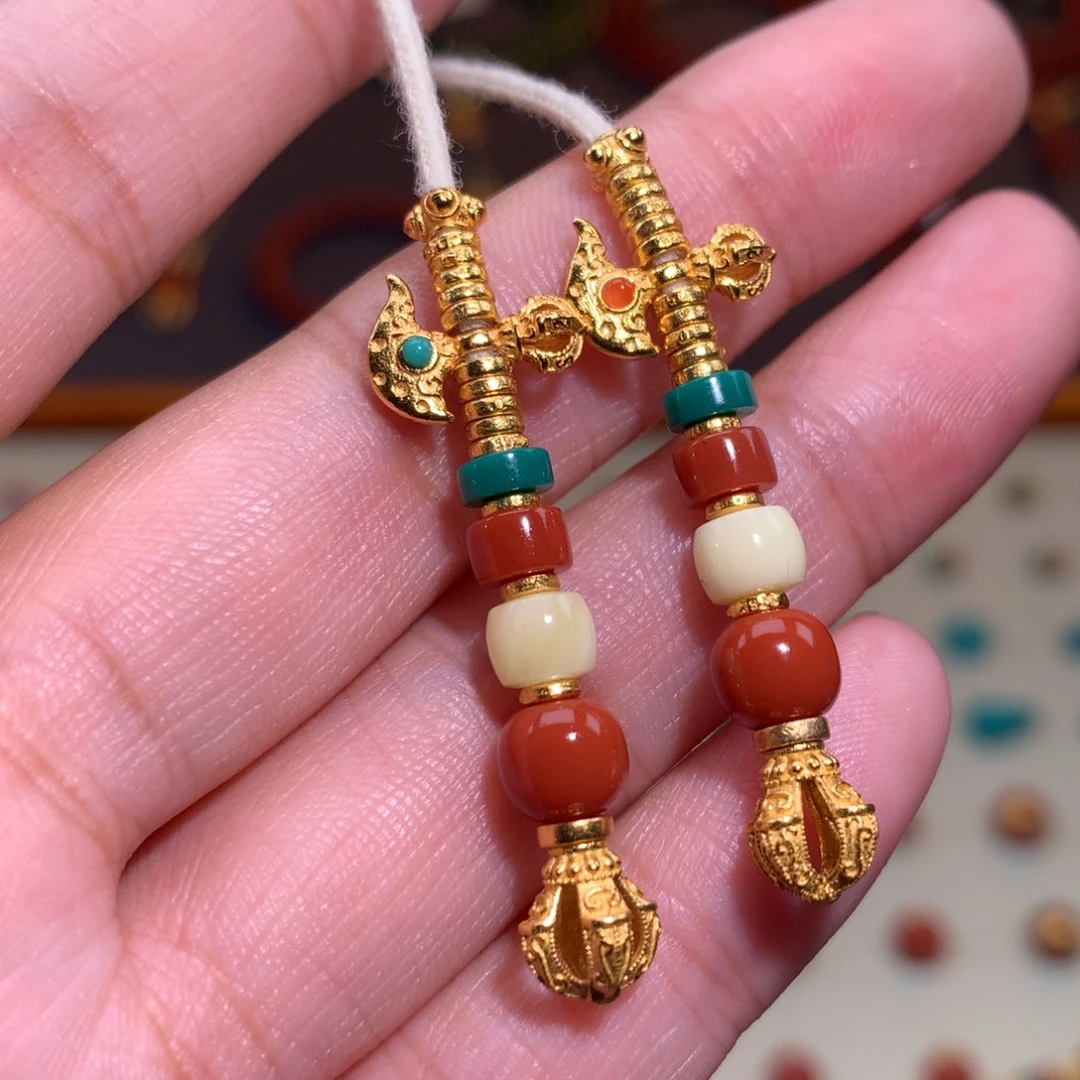 颈饰未镶嵌南红玛瑙