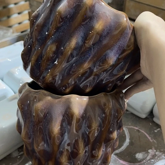 多肉绿植陶瓷花盆9.9包邮，有孔