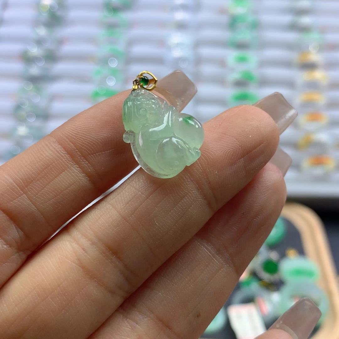 翡翠戒圈18K金镶嵌朵*朵猴子