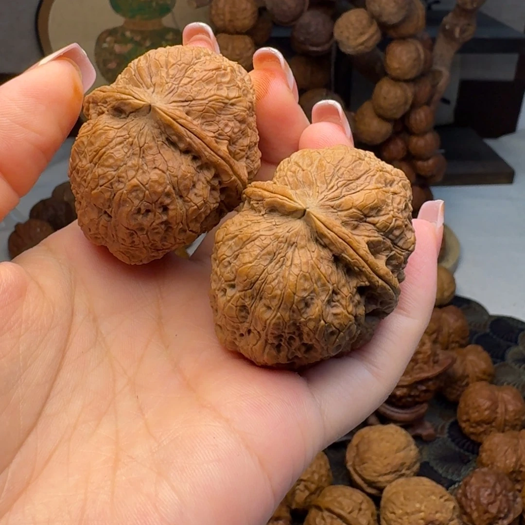 把件文玩核桃霸天虎46.5