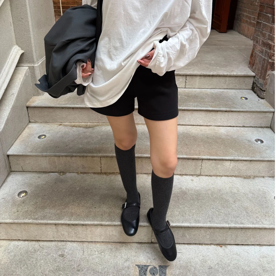 【逸语服饰】2025秋季松紧高腰弹力修身短裤运动休闲骑行裤三分裤女