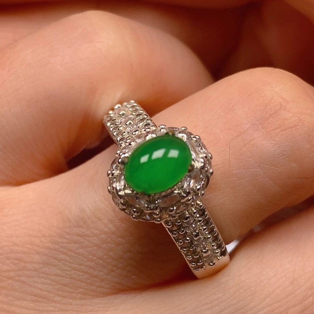 翡翠戒指未镶嵌翡翠蛋面